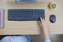 Logitech MK235 Combo de Teclado y Ratón Inalámbrico Gris